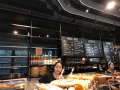 -麦田工坊(月湖店)