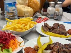 -Tarihi Sultanahmet Köftecisi Selim Usta