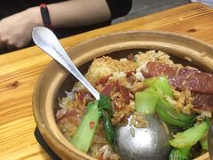 腊肠叉烧煲仔饭-壹煲口福煲仔饭(中山路店)