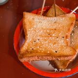 中山探店| 风味烧烤留住人间烟火气的东北饭堂