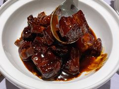 百叶结红烧肉-屋里厢上海菜馆