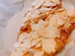 杏仁羊角-麦田工坊(月湖店)
