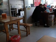 大堂-茅家米线(中大街店)