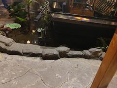 -城墙拐拐火锅(三峡广场黑金冠店)