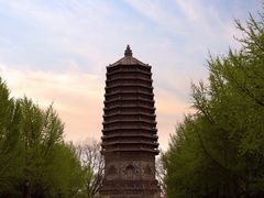 -玲珑塔公园