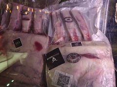 -恰餐厅及酒吧 CHAR Bar & Grill (北京丽都皇冠假日店)