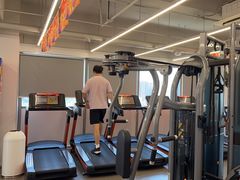 -乐刻运动健身(城西银泰店)