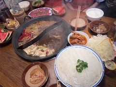 -萍姐火锅·公路夜市(武汉首店)