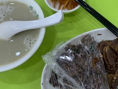 -护国寺小吃店(红莲南路店)
