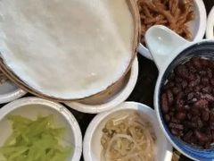 -包整·丝娃娃(一览甲秀楼风景店)