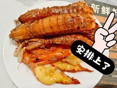 -金马门国际美食百汇(珞喻路店)
