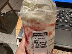 -星巴克(嘉定中信泰富万达广场店)