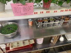 自助调料区-正宗普宁豆干坊·洪记砂锅粥(红领巾路店)