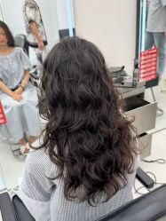 -乾健·烫染·接发SALON