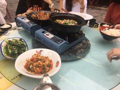 -刘姐啤酒鱼民族演艺餐厅(西街总店)