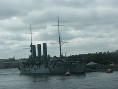 -阿芙乐尔号巡洋舰