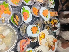 -半岛翡丽海鲜自助餐厅(观风亭店)
