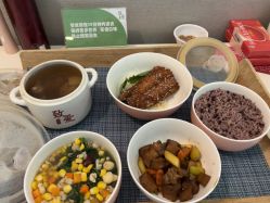 -生命加•Q考拉月子会所(玫瑰园店)