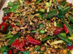 -湖泉水云间餐厅·弥勒地道菜(B座店)