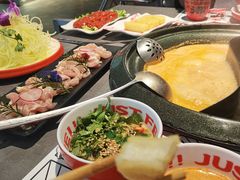 -生活如沸·顺德水牛奶火锅(大学路店)