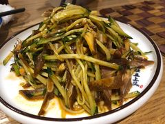 凉拌黄瓜猪耳朵-金豆角砂锅焖面(安贞店)