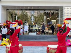 -王府井百货(中州中路店)