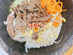 烤牛肉石锅拌饭-权味·朝鲜族拌饭(勒泰店)