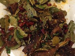 -唐师傅湘西名菜馆(武陵路店)