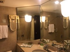 -上海新锦江大酒店