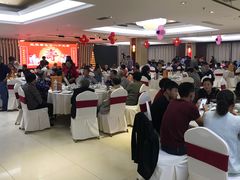 -华侨国际大酒店·中餐厅