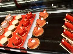 -Salon de The de Joel Robuchon(外滩18号店)