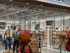 -万达广场(南昌红谷滩店)