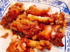 坑烤猪蹄-吉顺坑烤