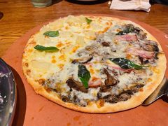 -乐凯撒披萨(东方新世界店)