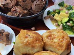 -宝瑞门钉肉饼店