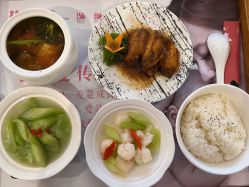 -喜喜月子(瑞虹天地店)