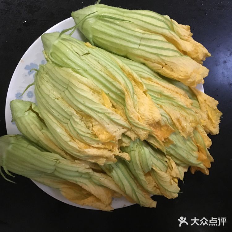 炸倭瓜花