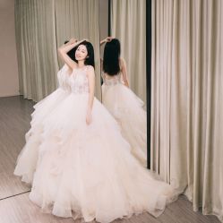 -Color卡诺婚纱礼服馆(南京严选店)