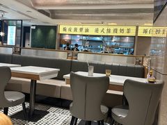 -香港新发烧腊茶餐厅(书城店)