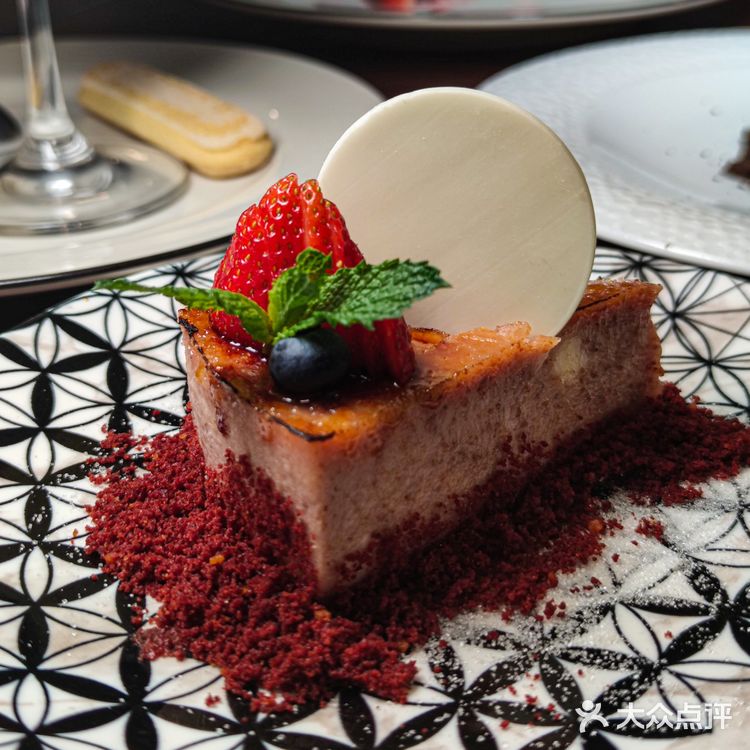 刷爆武汉人朋友圈的意大利餐厅,秀玉旗下高端品牌,我先撸了!