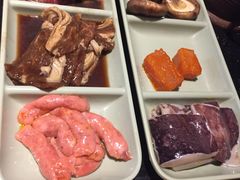 -韩盛炭火烤肉(万达广场店)