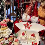 草莓脑袋🍓起立！圣诞🎄也太适合了叭……