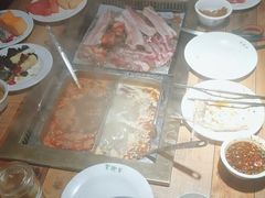 -蒙肥羊·酸汤潮牛·鲜牛肉火锅烤肉自助(岗顶店)