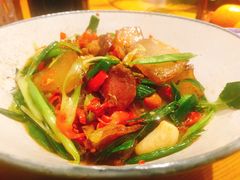 -老湖南民间菜·牛肉十八炒(花都店)