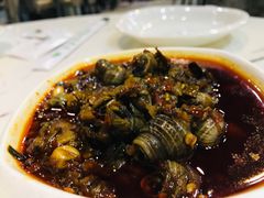 螺丝-凤凰路何眼镜香辣蟹(花果园店)
