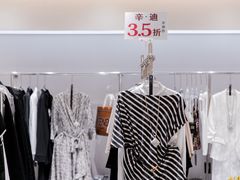 -广州白马服装市场