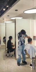 -Z.X HAIR SALON张新美业