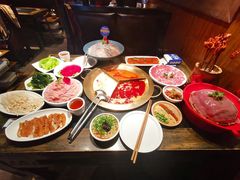 -周师兄大刀腰片火锅(洪崖洞旗舰店)