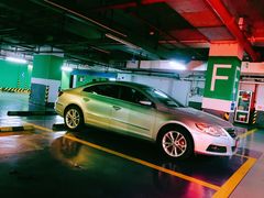 -世纪东方广场-停车场