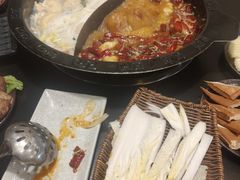 -老酉火锅(阳明古镇店)